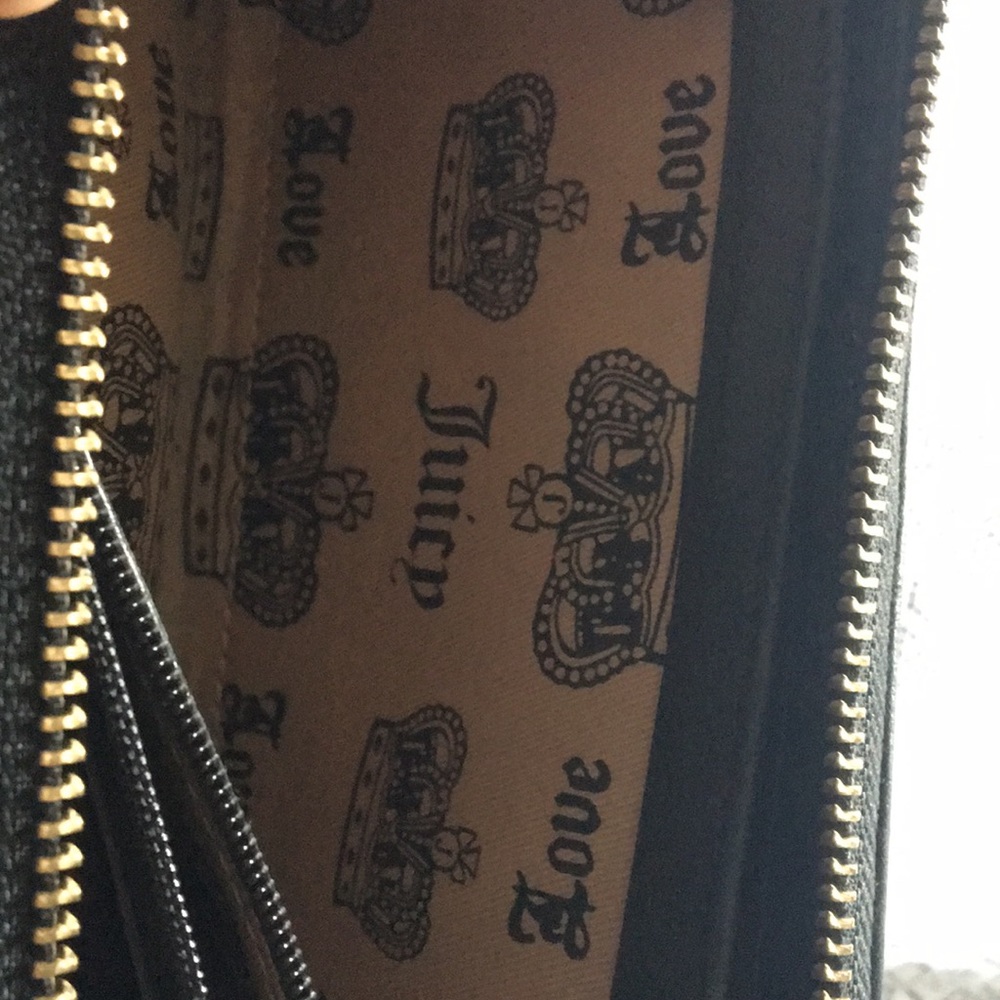Juicy Couture Wallet♥️ - Picture 5 of 5